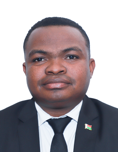 Velomihoatra Tsimanositra Painchard ANDRIANAMBENANA