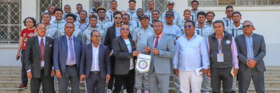 Le Président de l’Assemblée nationale reçoit le club ELGECO PLUS